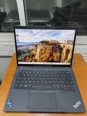 Laptop Lenovo ThinkPad T14 G4 16GB Intel Core i5 SSD 256GB