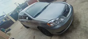 Toyota Corolla LE 2004 Gray