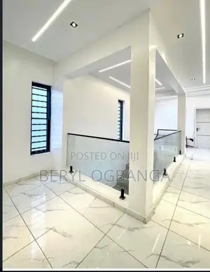 5bdrm Duplex in Off Lekki-Epe Expressway for rent