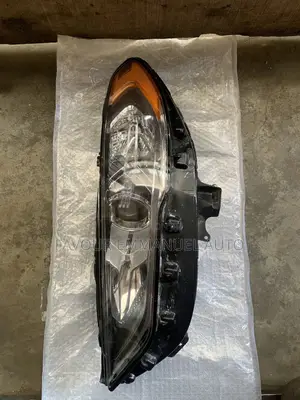Headlight Ford Fusion 2013 Charger Type