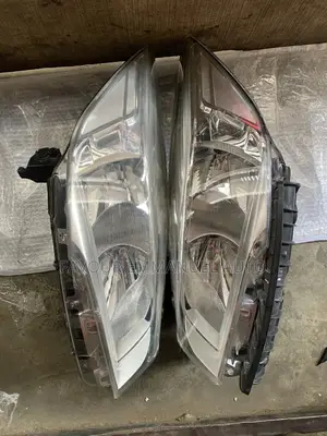 Headlamp Ford Escape 2013