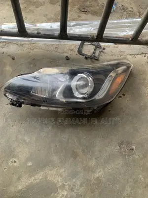 Headlight Chevrolet Spark 2019