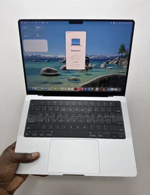 Laptop Apple MacBook Pro 2021 M1 32GB Apple M1 Pro SSD 512GB