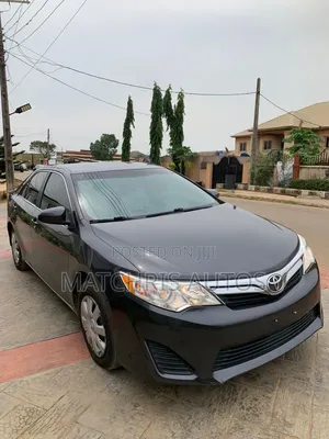 Toyota Camry LE 4dr Sedan (2.5L 4cyl 6A) 2013 Gray