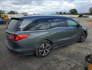 Honda Odyssey Elite 2018 Green