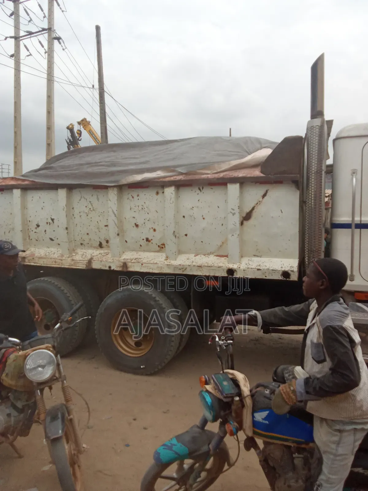 30 Ton of Granite Sharp Sand
