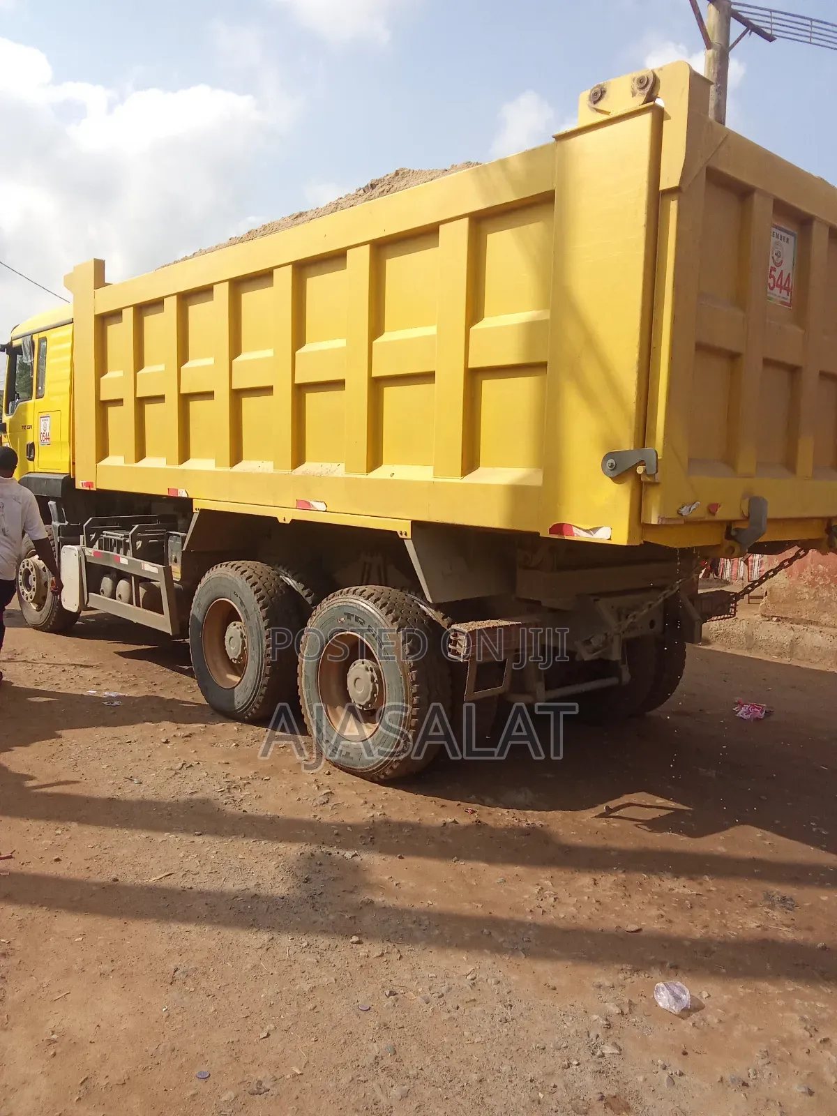 30 Ton of Granite Sharp Sand