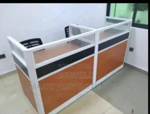 By Side 2in1 Workstation