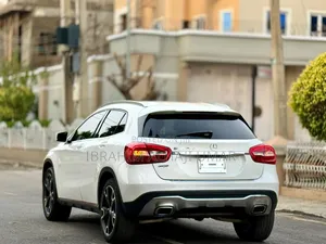 Mercedes-Benz GLA-Class 2018 White