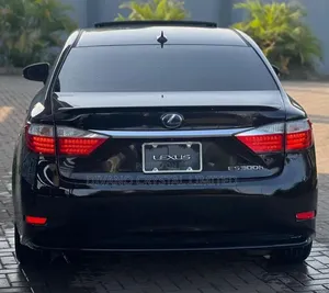 Lexus ES 2013 Black