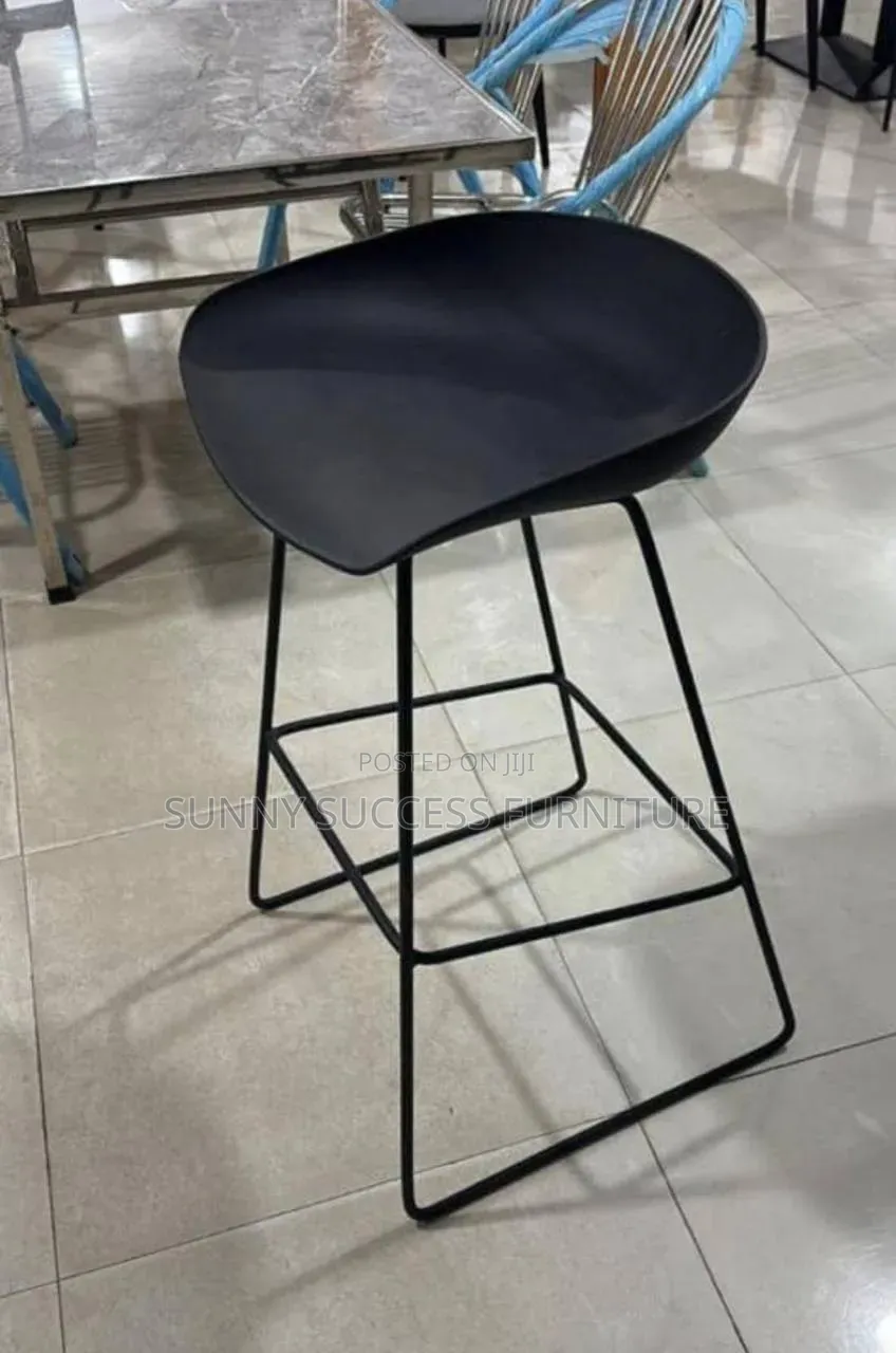 Strong Bar Stool