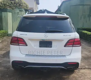 Mercedes-Benz GLE-Class AMG GLE 43 4MATIC 2017 White