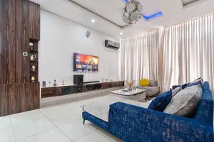 Luxury 3 Bedroom Apartment With Pool and Snooker