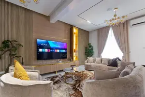 3-Bedroom Terrace With Pool, Cinema Gym.