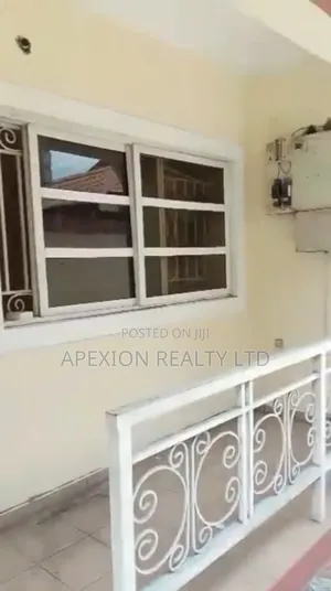 3bdrm Apartment in Woji Estate for rent