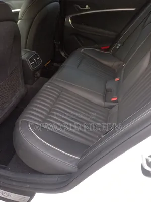 Genesis G70 2.0T 2020
