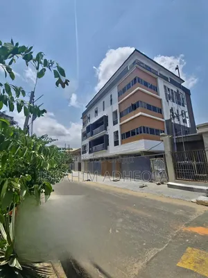3bdrm Apartment in Maryland, Shonibare Estate for sale