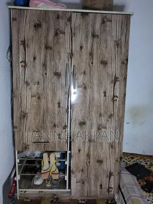 Neatly Used Wardrobe