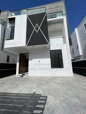 4bdrm Duplex in Chevron for sale