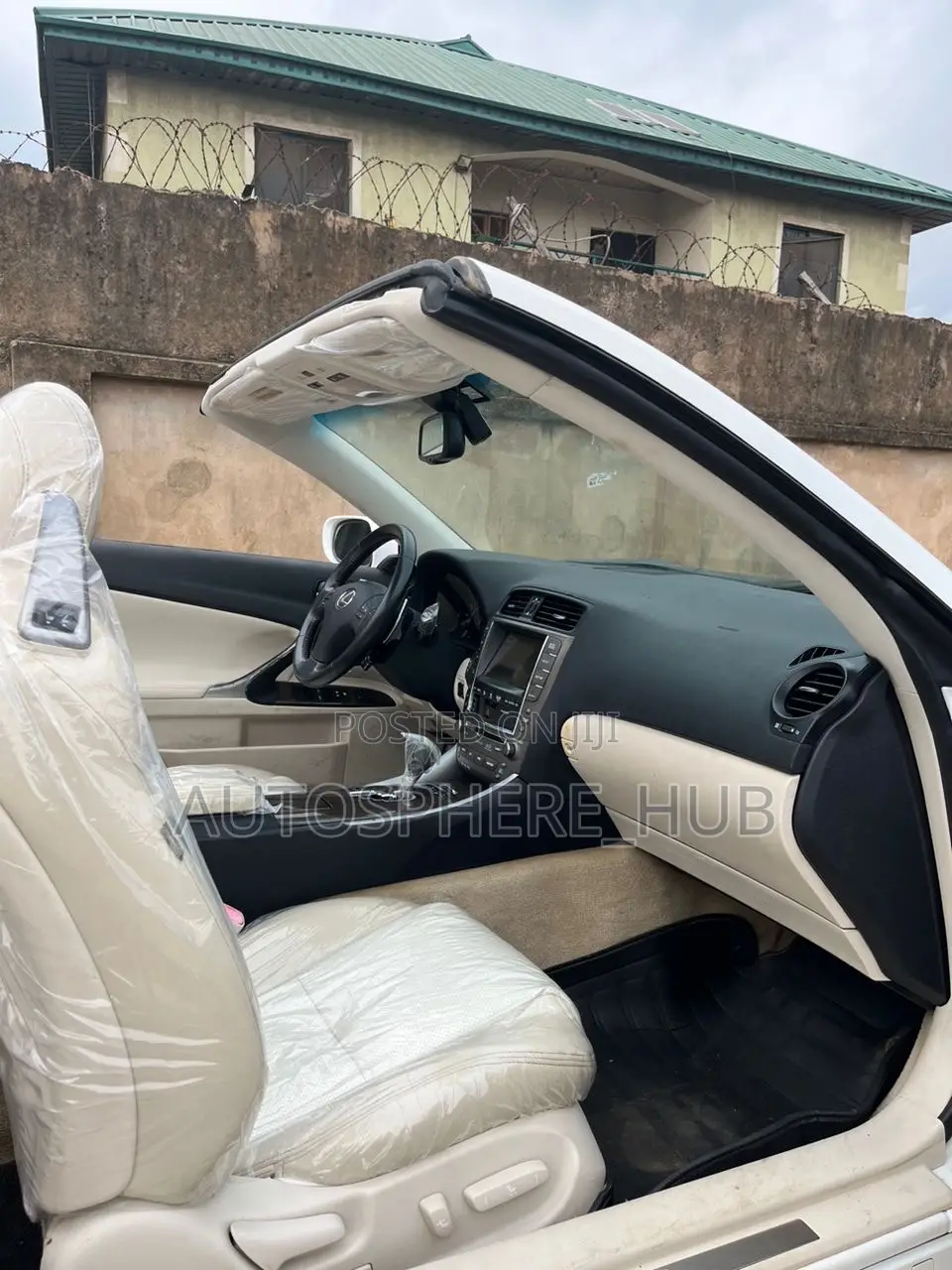 Lexus IS 350 C 2011 White