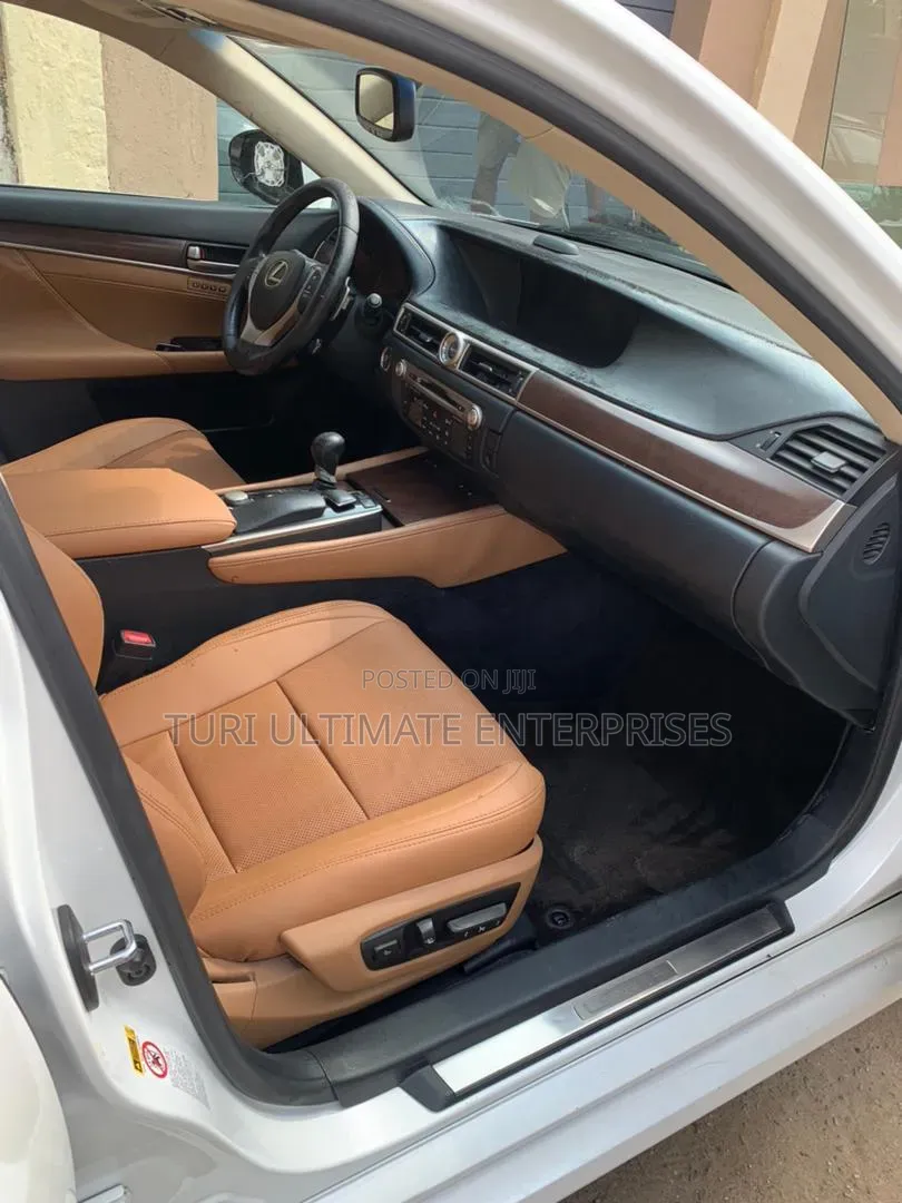 Lexus GS 350 2012 White