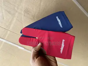 Leadsuper Red and Dark Blue Snooker Gloves