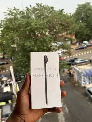 New Apple iPhone Air 256 GB Black