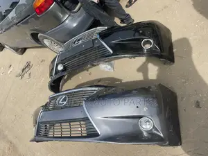 Complete Front Bumper Es350 2015 Available