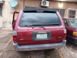 Toyota 4-Runner 1997 Red