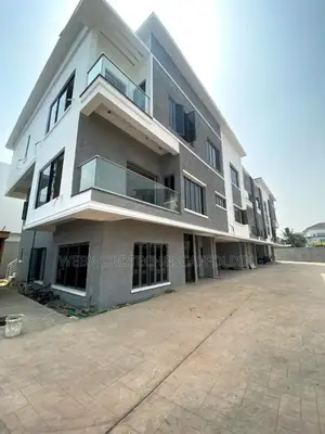 4bdrm Duplex in Ikoyi for rent