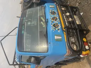 Neat Cabstar Truck