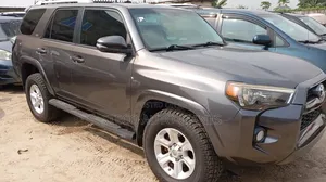 Toyota 4-Runner 2015 Gray