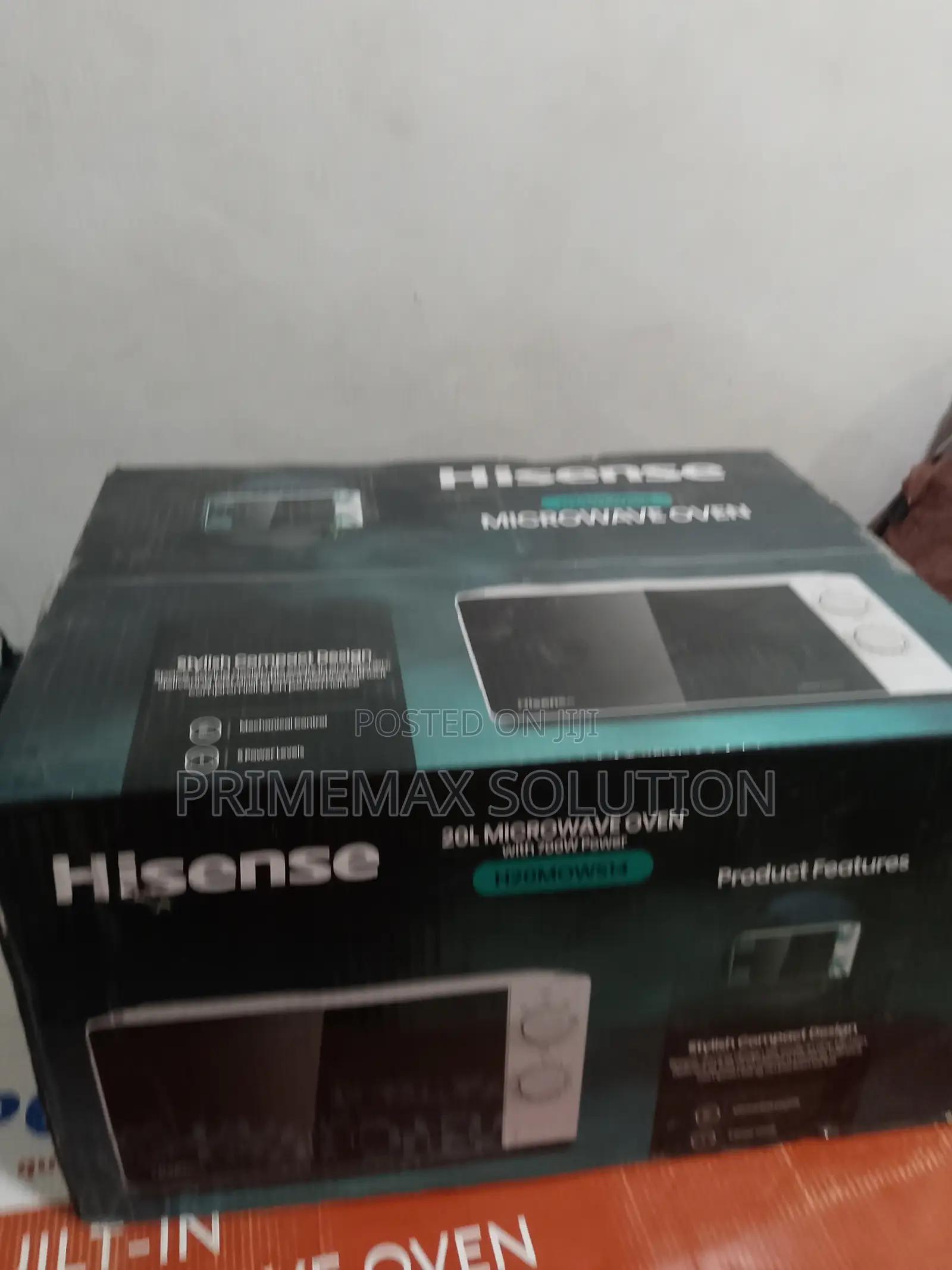 Hisense Microwave Oven - Perfect for Reheating, Defrosting Cooking