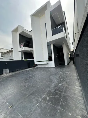 5bdrm Duplex in Ado / Ajah for sale
