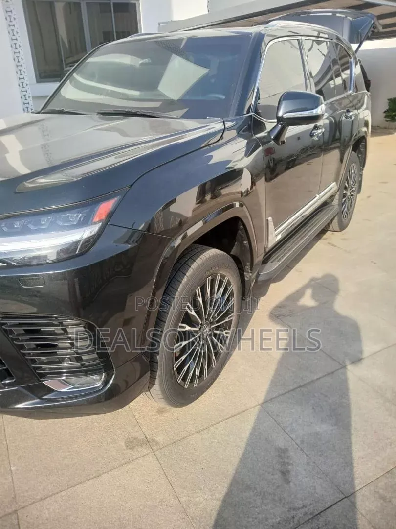 New Lexus LX 600 2025 Black