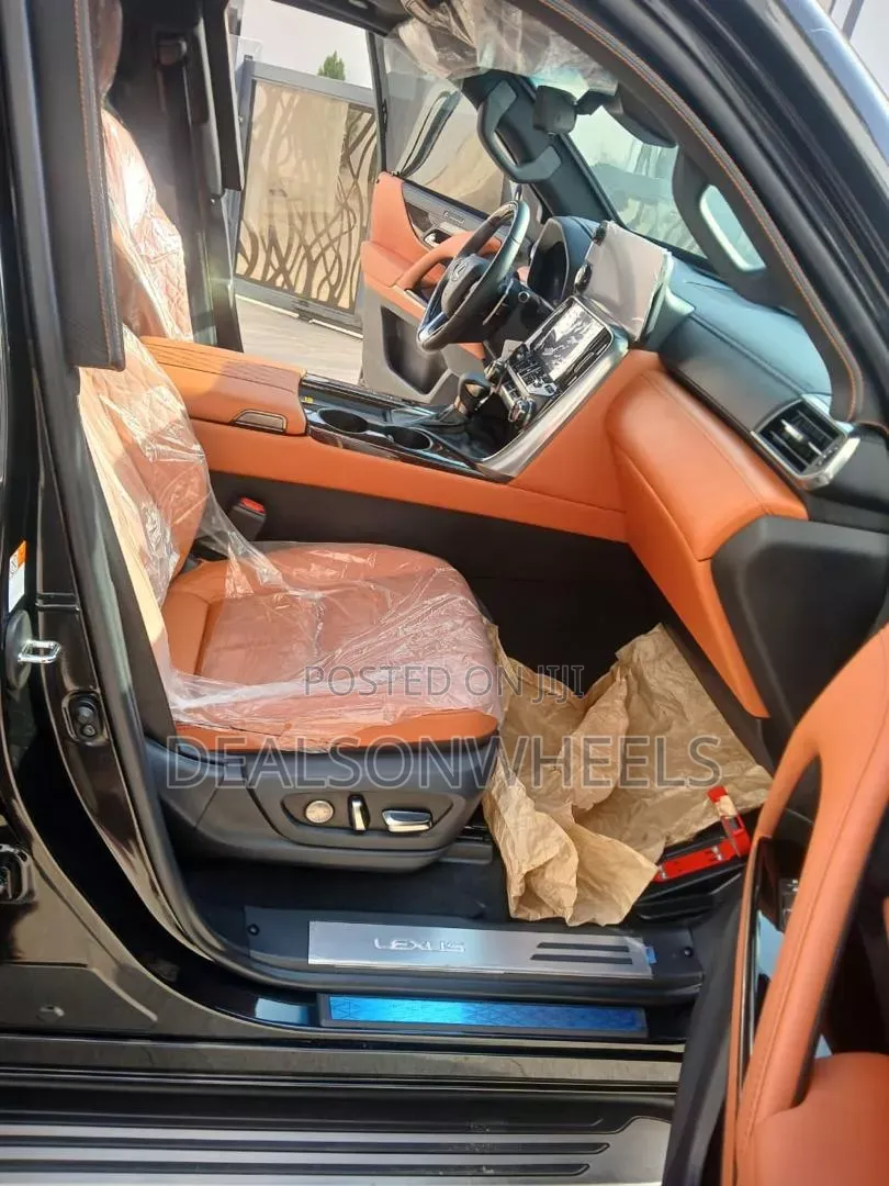 New Lexus LX 600 2025 Black