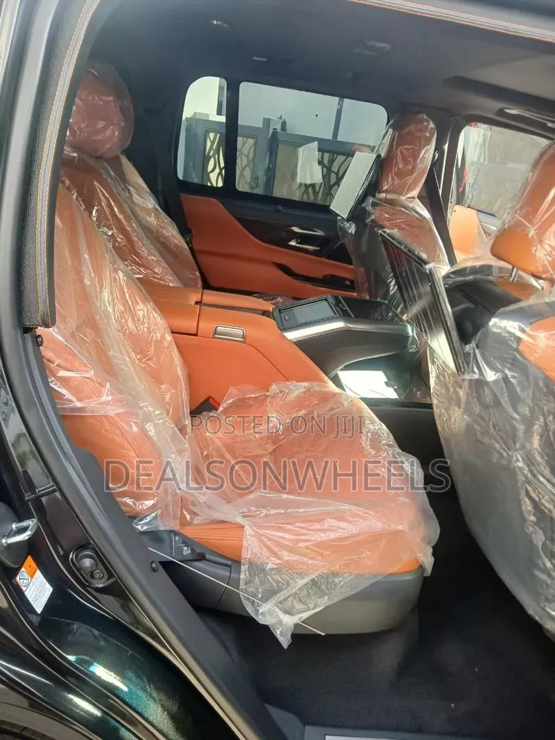 New Lexus LX 600 2025 Black