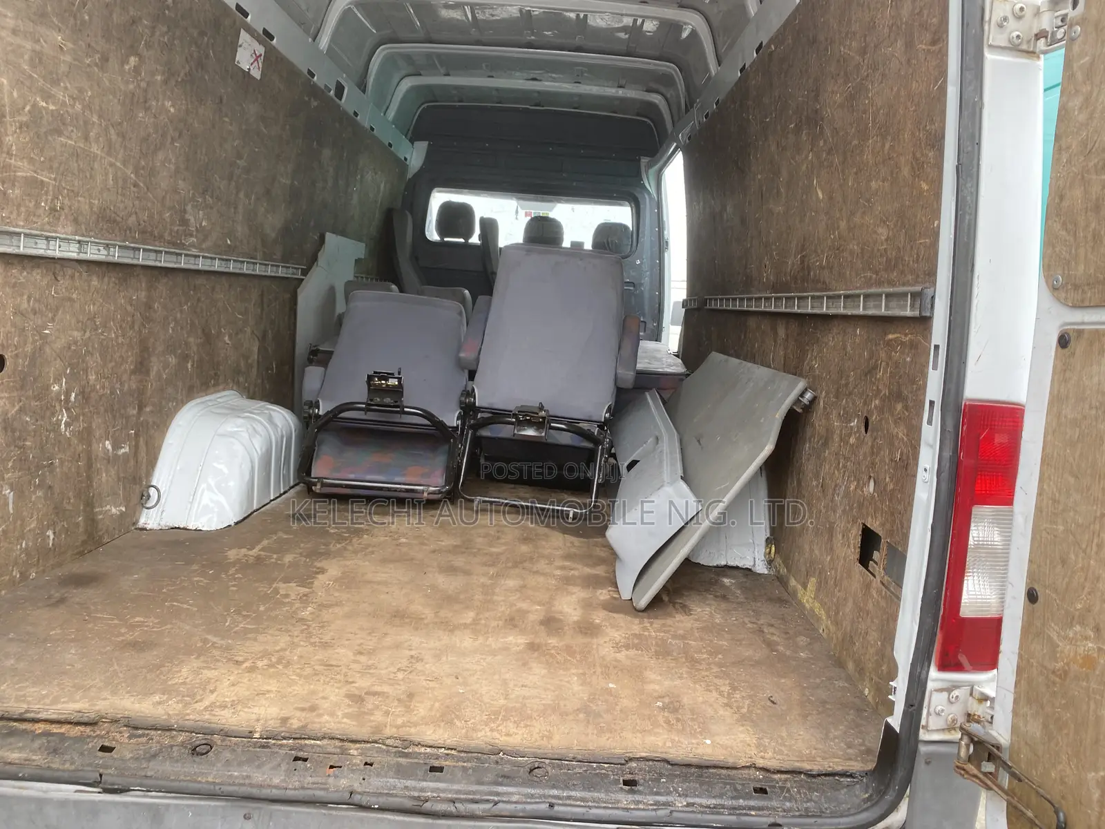 Mercedes-Benz Sprinter 2005 White