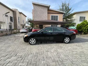 Toyota Camry LE 4dr Sedan (2.4L 4cyl 5A) 2009 Black