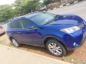 Toyota RAV4 Limited 4dr SUV (2.5L 4cyl 6A) 2015 Blue