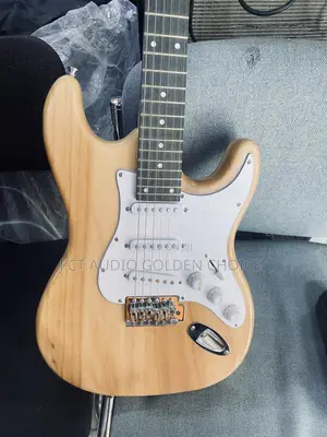  Ibanez Electric Guitar Strat Style