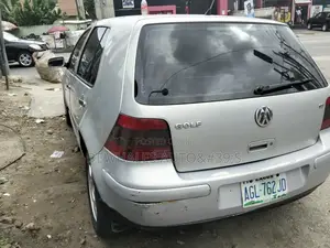 Volkswagen Golf 2006 Silver