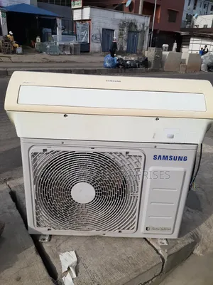 Uk Used 1.5hp Samsung Digital Inverter Split Unit Air-Conditioner