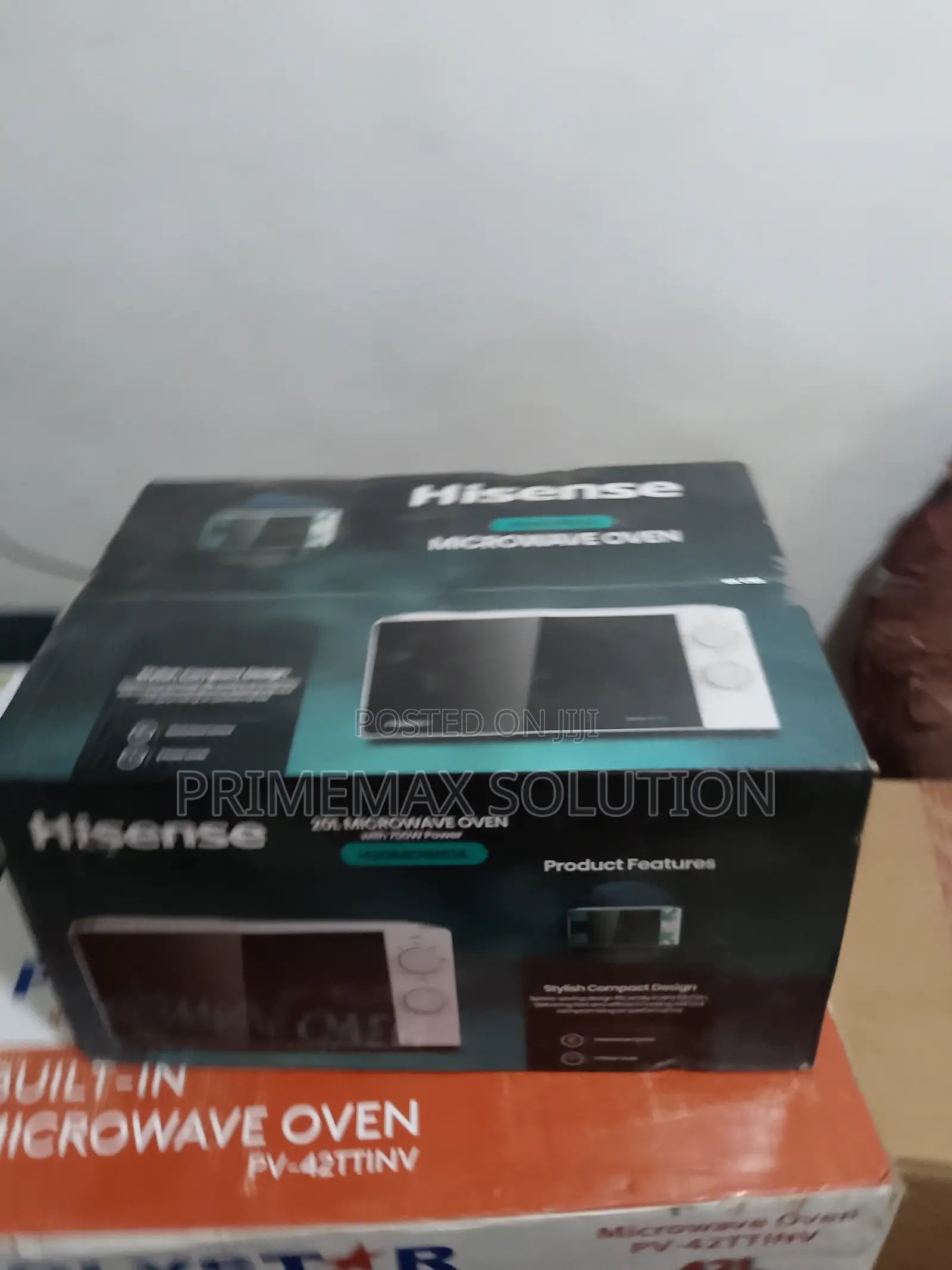 Hisensemicrowave Oven - 700w, Timer, Defrost Reheat Features