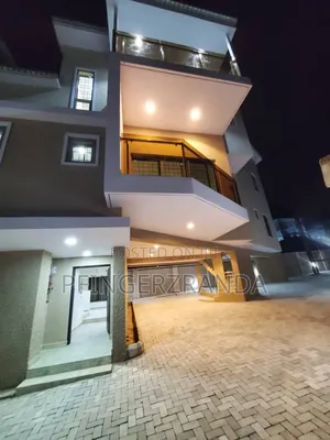 4bdrm Duplex in Guzape for sale