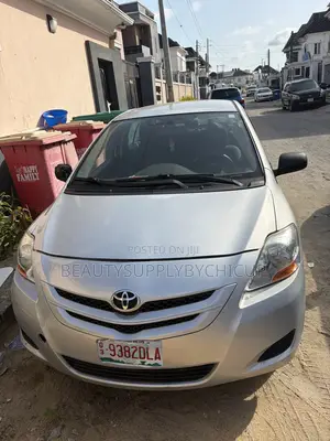 Toyota Yaris 2007 Silver