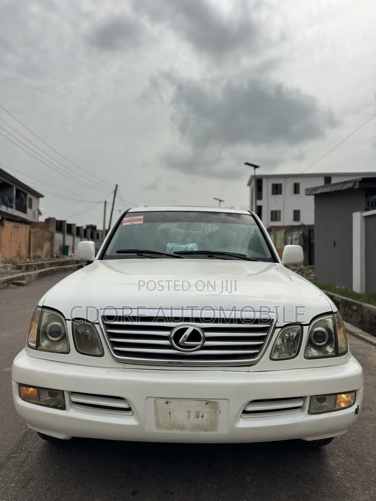 Lexus LX 470 AWD 2005 White