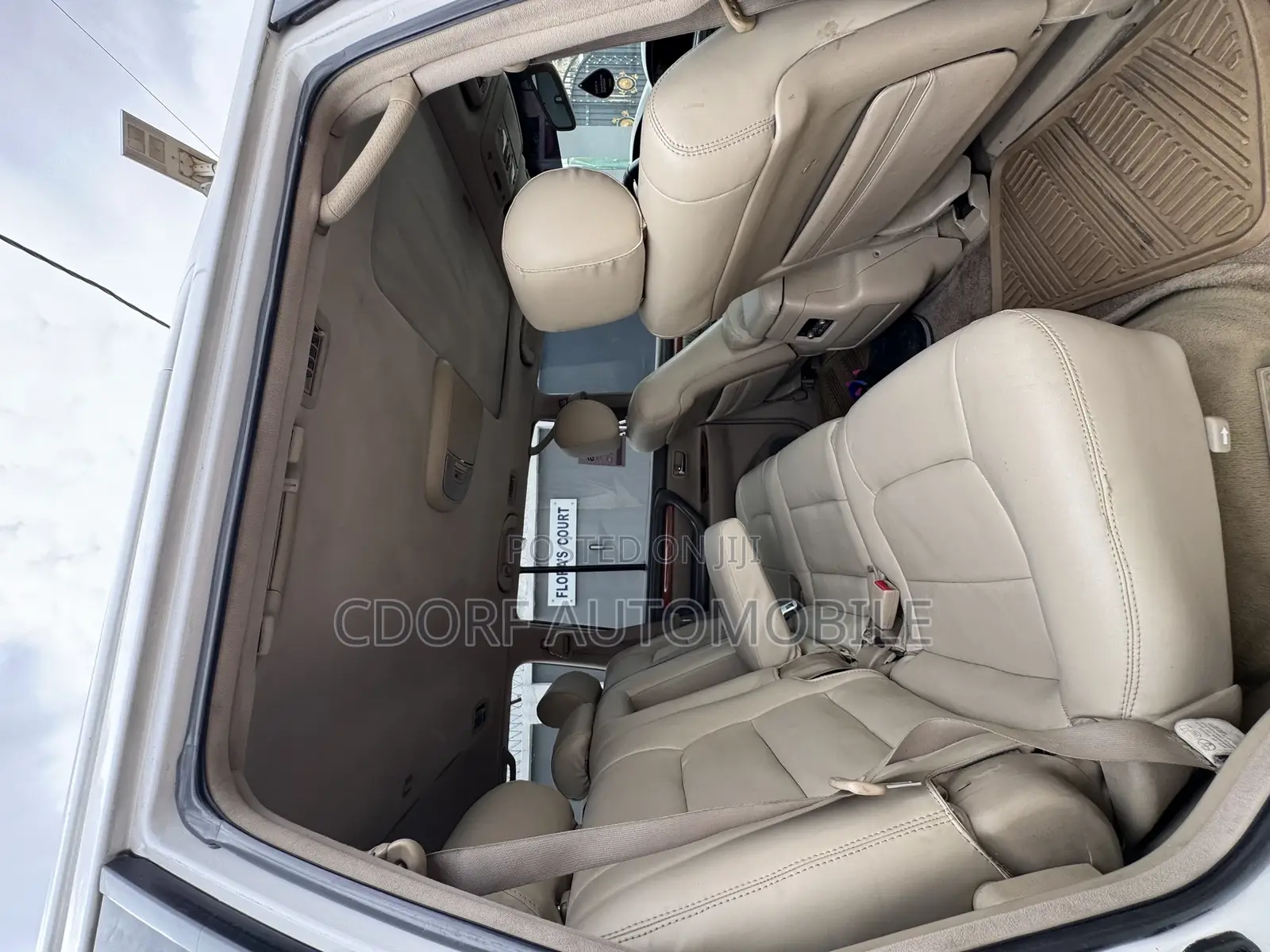 Lexus LX 470 AWD 2005 White