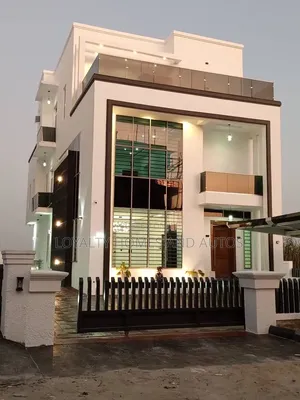 5bdrm House in Megamond Estate, Ikota for sale