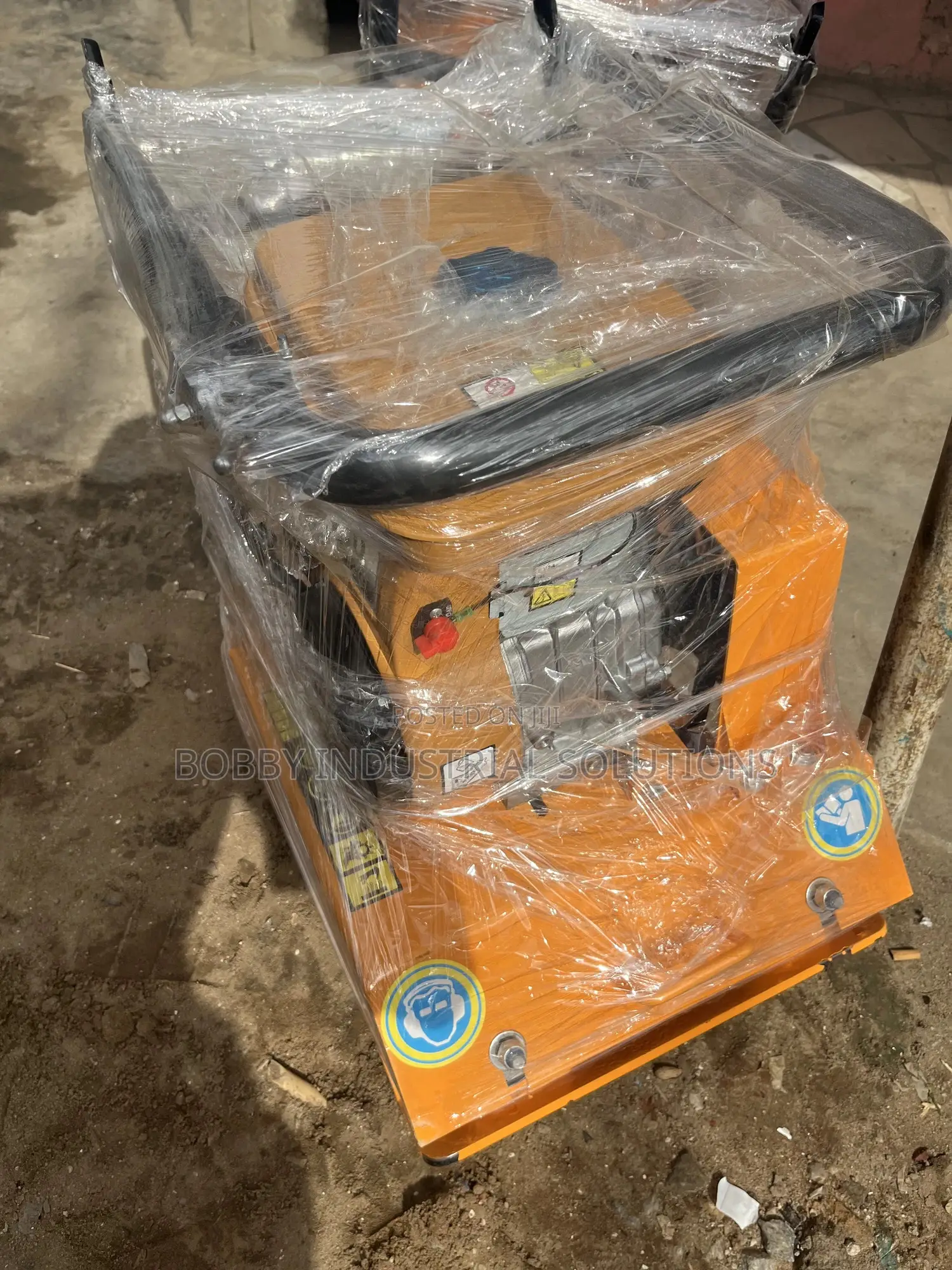 Gasoline-powered Vibratory Plate Compactor